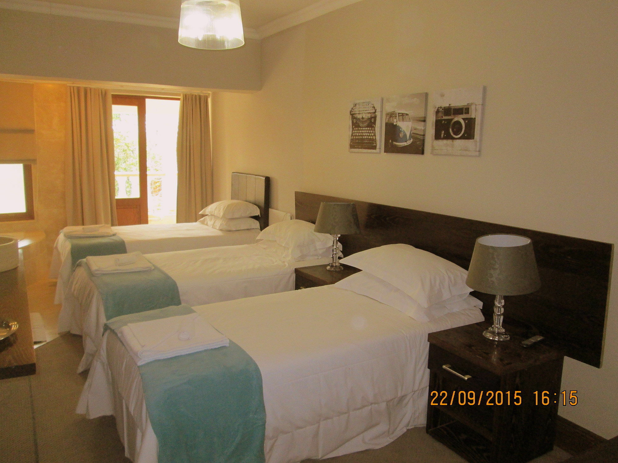 Or Tambo Guest House Kempton Park Bagian luar foto